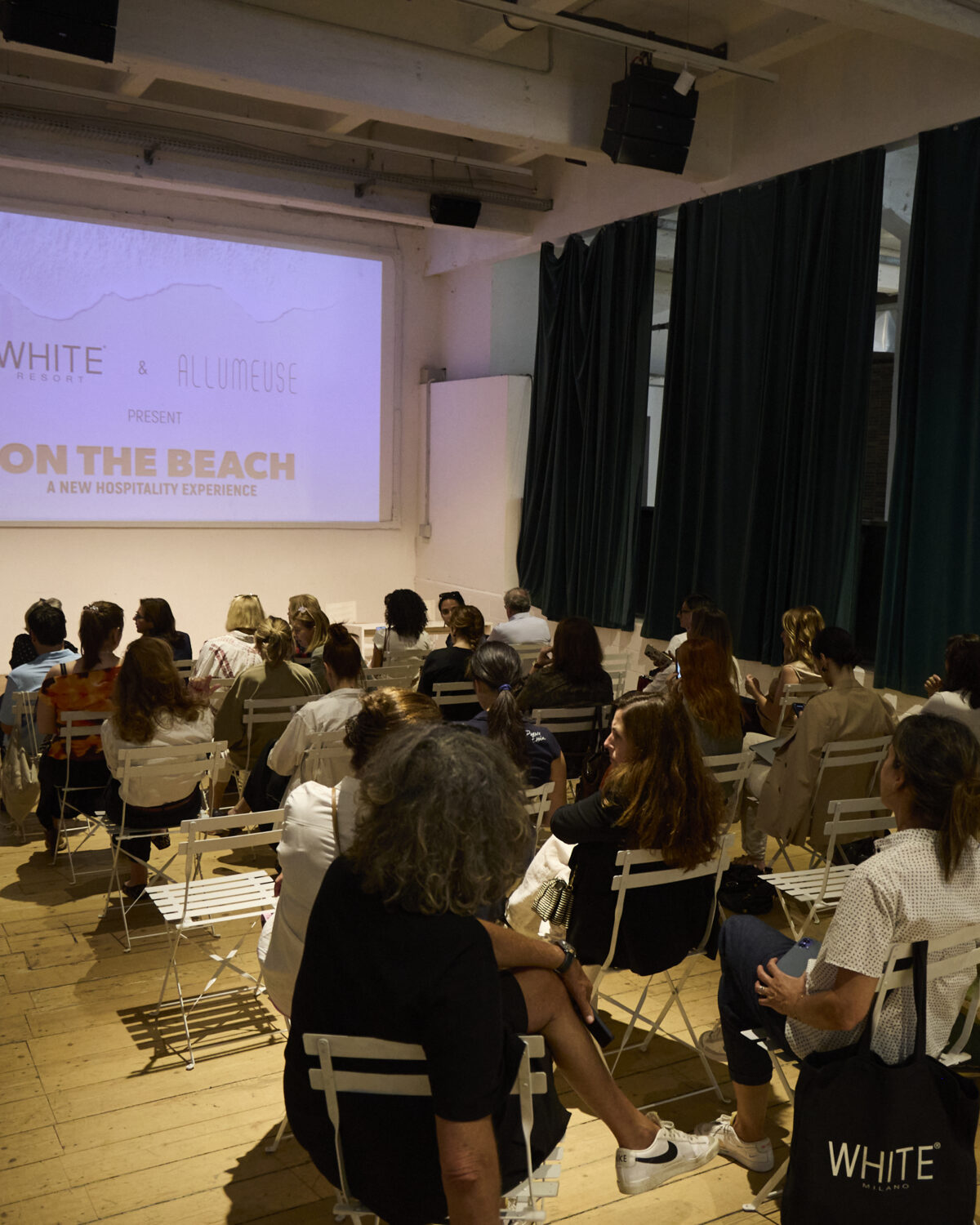 Moda, a Milano la prima edizione di On The Beach