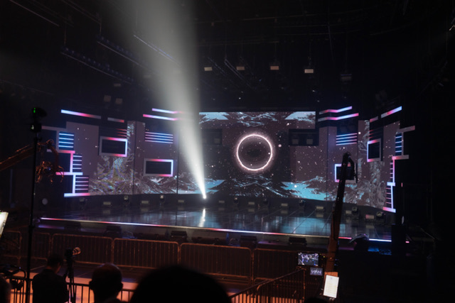 Dove nasce la magia del K-pop: viaggio dentro Show Champion tra fandom e superstar