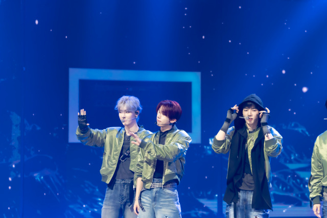 Dove nasce la magia del K-pop: viaggio dentro Show Champion tra fandom e superstar