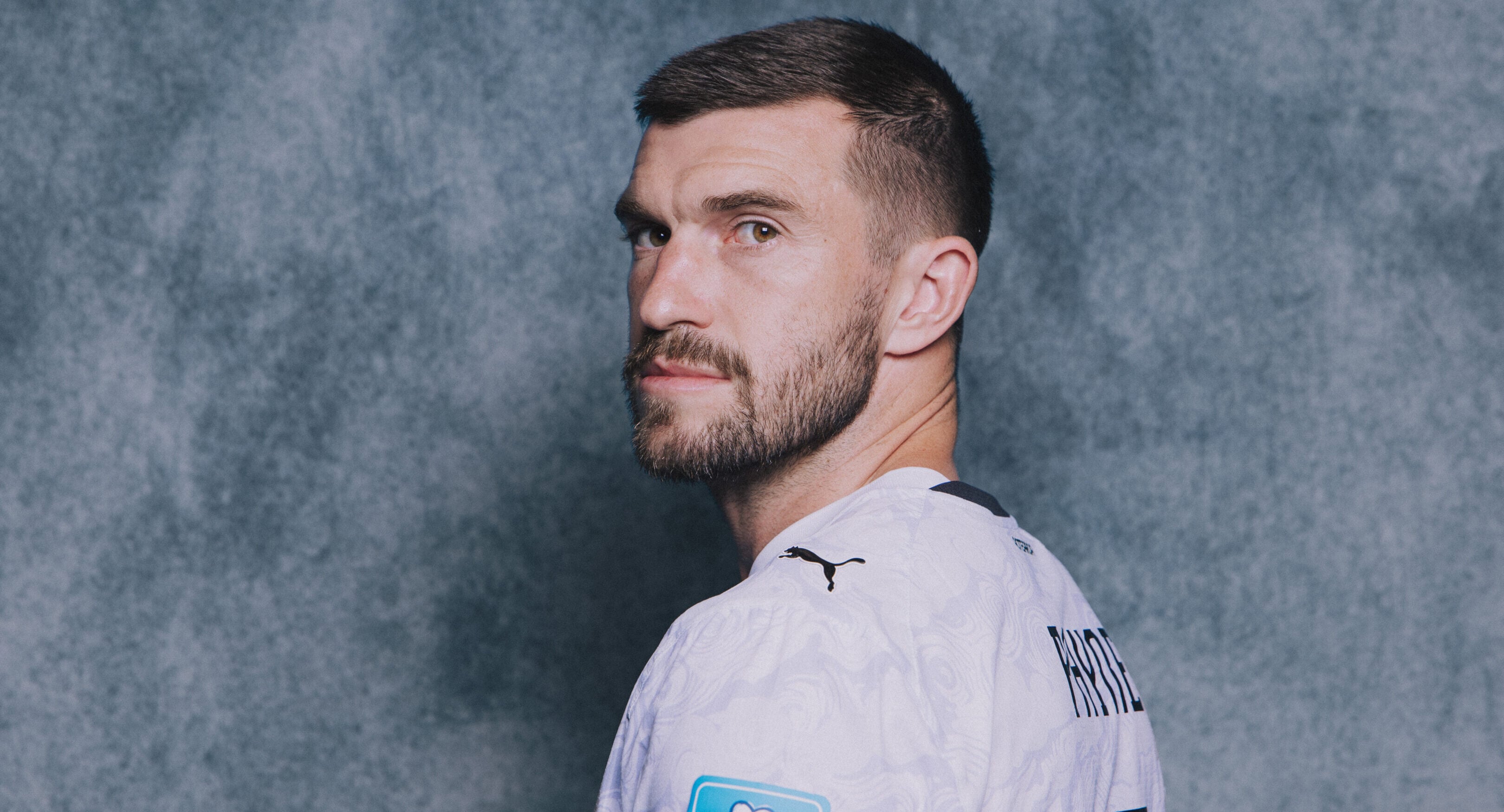 Chi è Tim Payne, il calciatore del Mondiale 2026 diventato la star globale dei social Chi è Tim Payne, il calciatore del Mondiale 2026 diventato la star globale dei social
