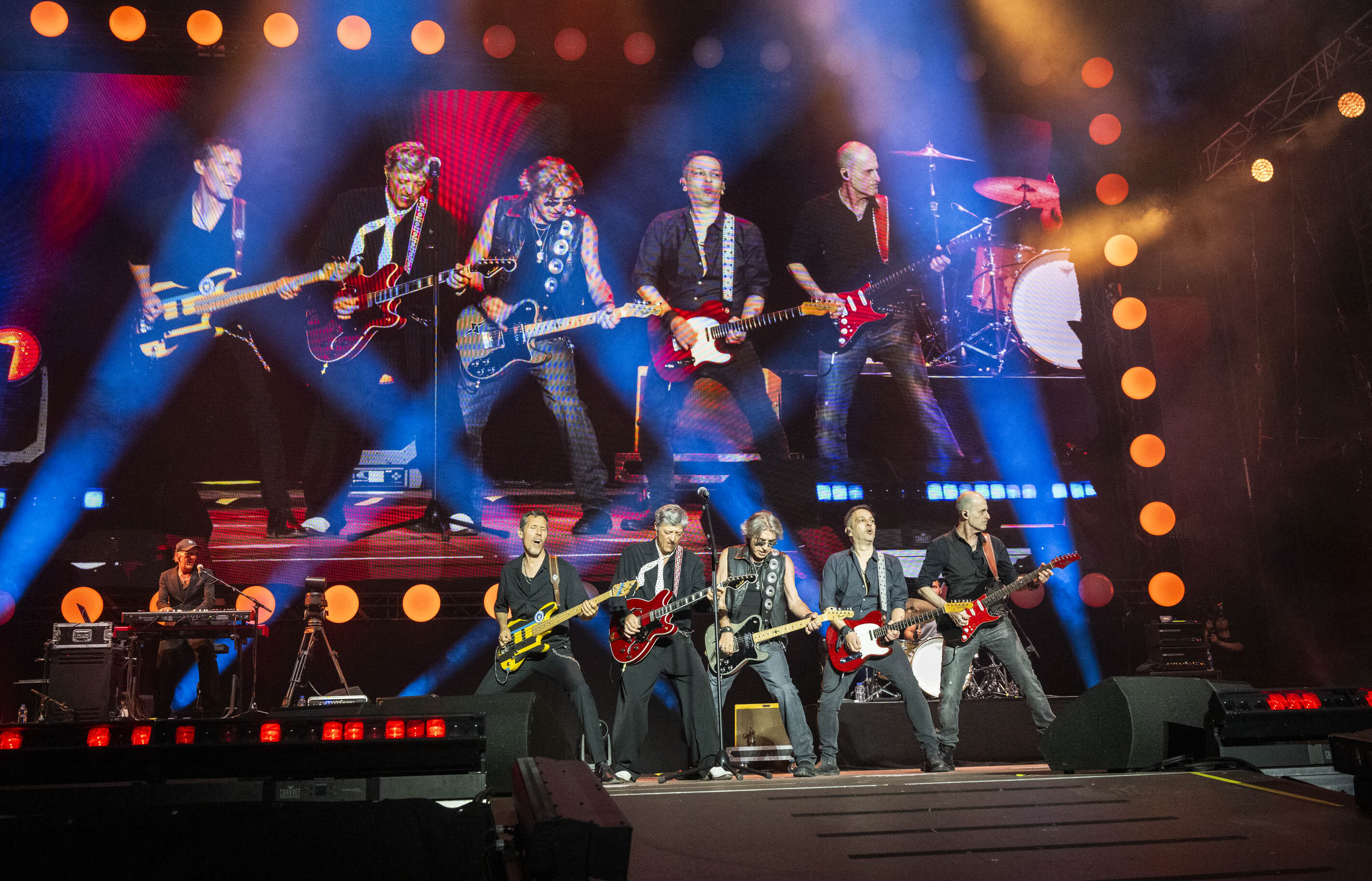 ligabue a san siro il 20 giugno scaletta e intervista da Panorama.it ligabue a san siro il 20 giugno scaletta e intervista