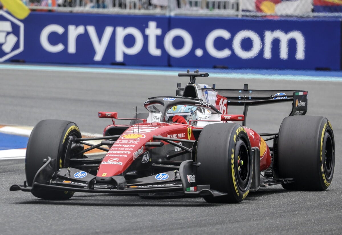 Leclerc, eterno amore alla Ferrari: “Guidare la Rossa è un sogno”