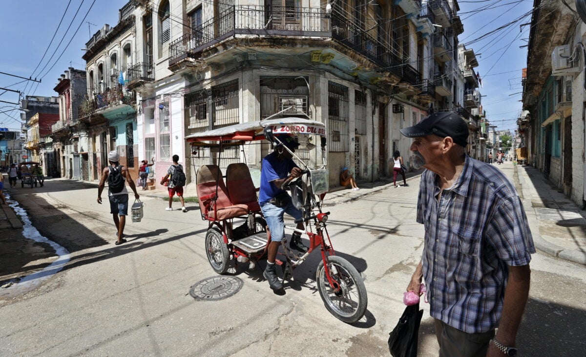 Cuba, le nuove riforme aprono all’economia di mercato
