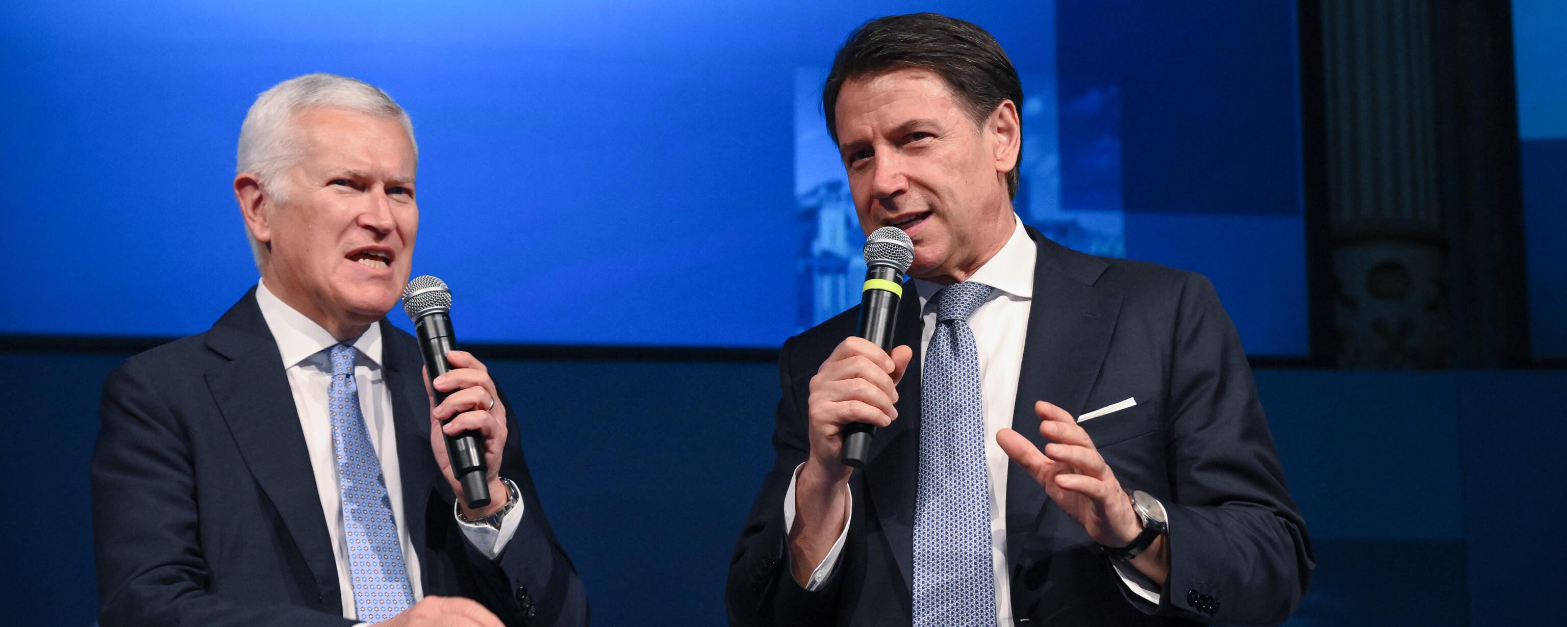 Conte gela la sinistra: clamorosa retromarcia su Superbonus, primarie e leadership di Schlein