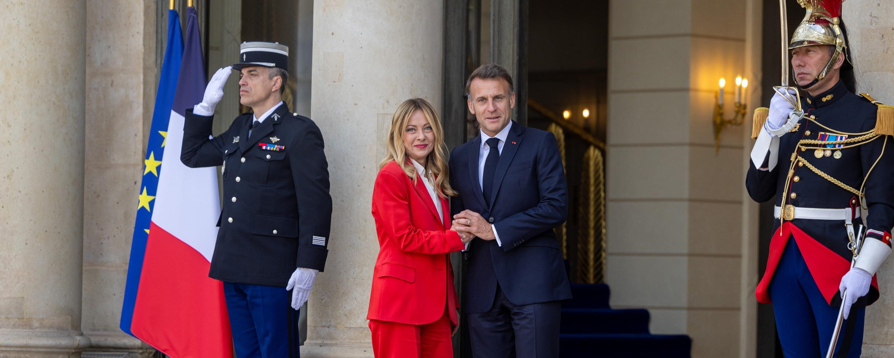 Meloni incontra Macron: difesa, energia e crisi internazionali i temi dell’incontro bilaterale Italia-Francia