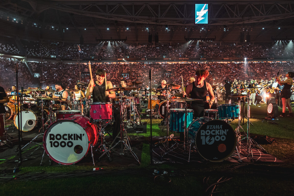 Rockin’ 1000: l’utopia rock che ha conquistato il mondo Rockin’ 1000: l’utopia rock che ha conquistato il mondo