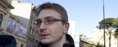 Garlasco, tutte le stranezze che riguardano il Dna sui pedali della bici di Stasi