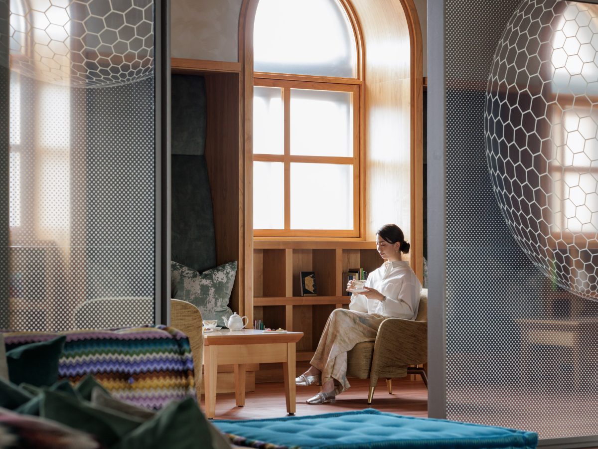 Dormire in una prigione Meiji: in Giappone apre l’hotel più sorprendente del 2026 Dormire in una prigione Meiji: in Giappone apre l’hotel più sorprendente del 2026