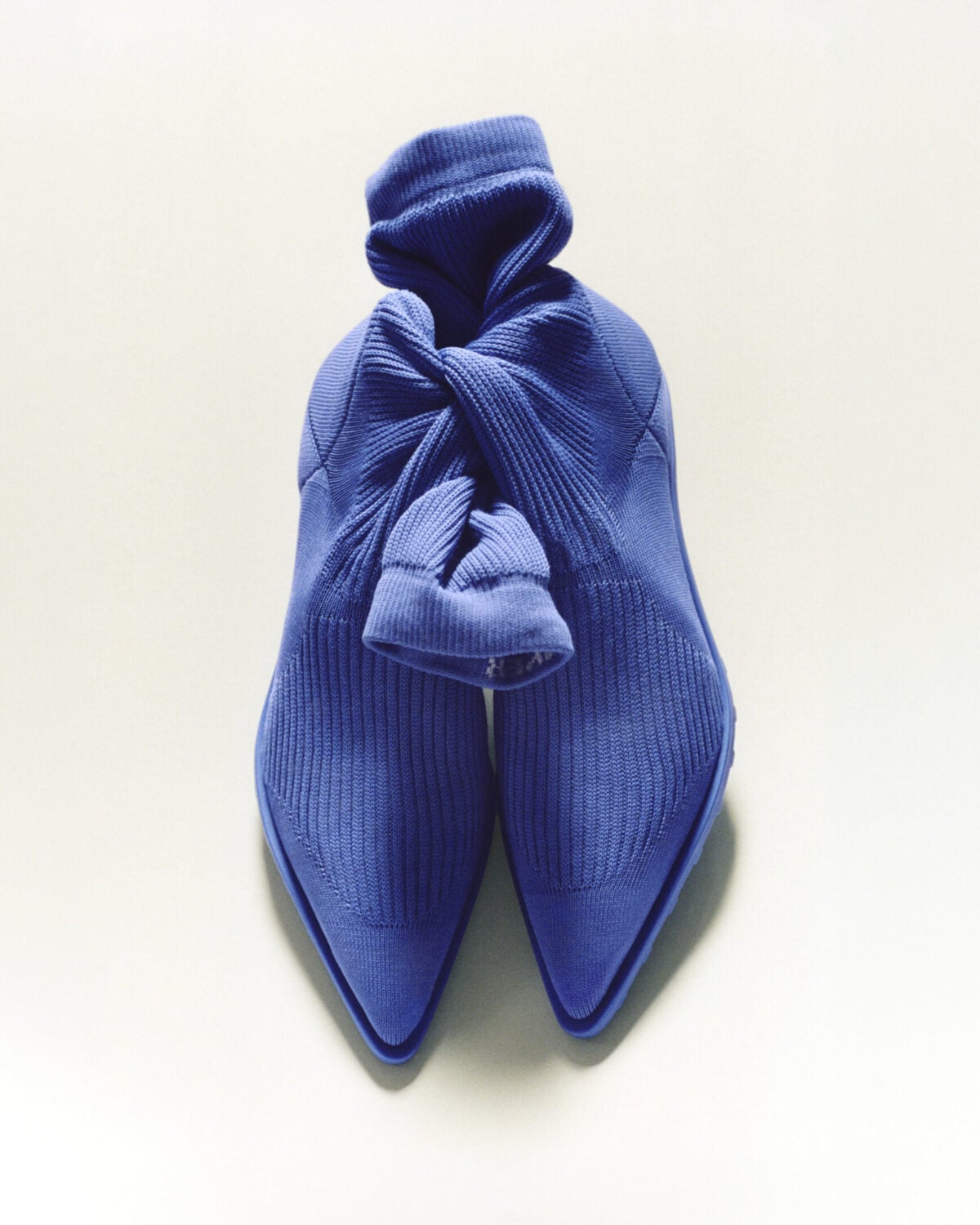 Con Anna prosegue il viaggio tra innovazione e stile di Camper e Issey Miyake