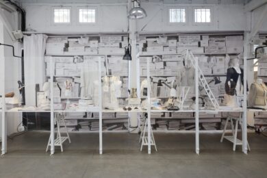 L’archivio personale di Martin Margiela supera il milione di euro all’asta