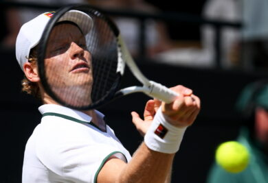 Sinner batte Struff in scioltezza:  terza semifinale a Wimbledon