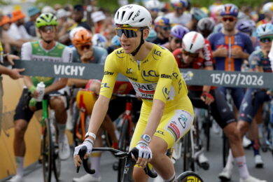 Pogacar, fischi al padrone del Tour perchè vuole sempre vincere
