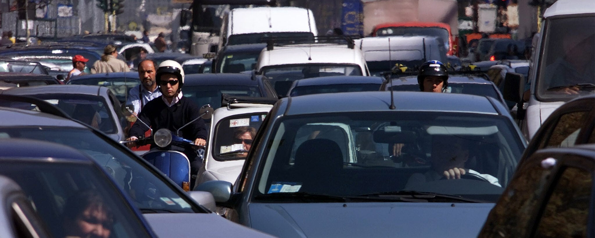 Noleggio sociale auto, come funziona: macchina nuova a 100 euro al mese, chi può fare domanda Noleggio sociale auto, come funziona: macchina nuova a 100 euro al mese, chi può fare domanda