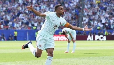 Mbappè, una notte da leone: prima il rigore sbagliato, poi lo show che vale la semifinale