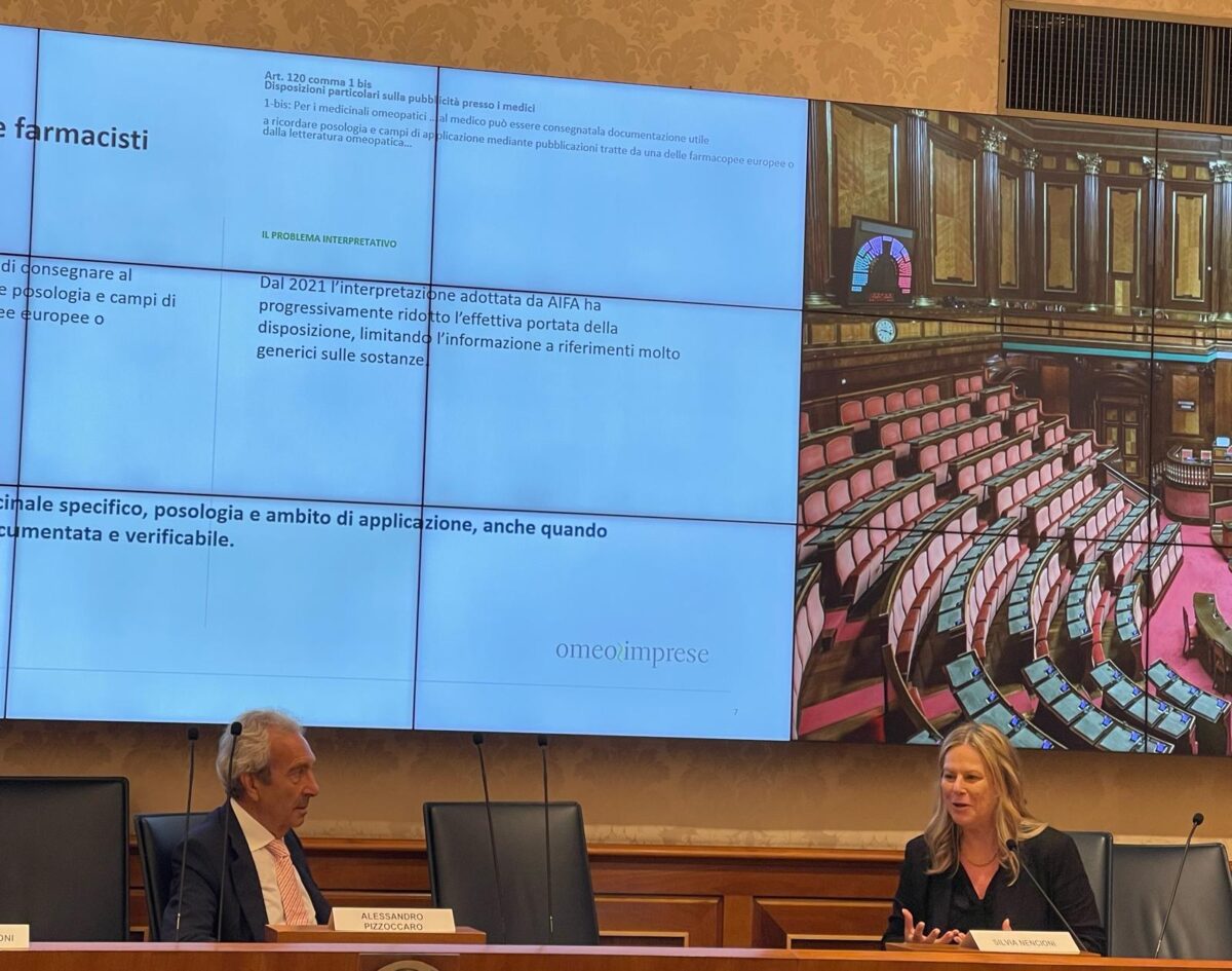 Salute: conferenza nella Sala Caduti di Nassiriya del Senato sulla medicina omeopatica. «Più informazioni per i cittadini e normativa in linea con l’Europa» Salute: conferenza nella Sala Caduti di Nassiriya del Senato sulla medicina omeopatica. «Più informazioni per i cittadini e normativa in linea con l’Europa»