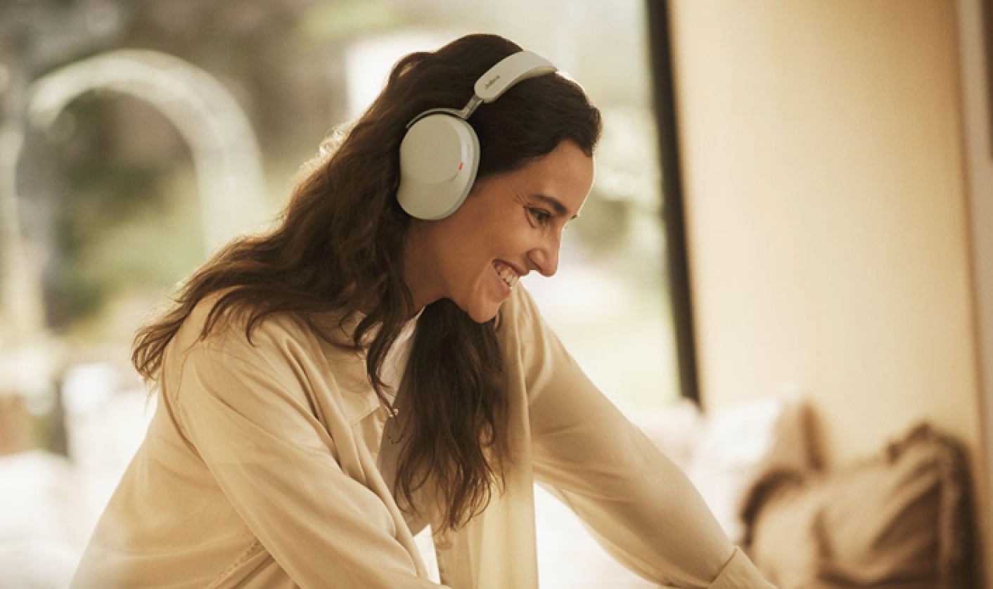 Estate, smart working senza stress: ecco come lavorare al meglio da casa Estate, smart working senza stress: ecco come lavorare al meglio da casa