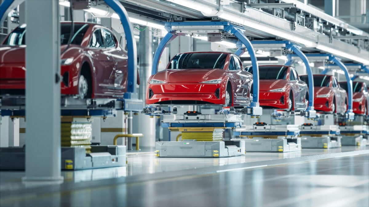 L’Ue ha ucciso il settore dell’auto