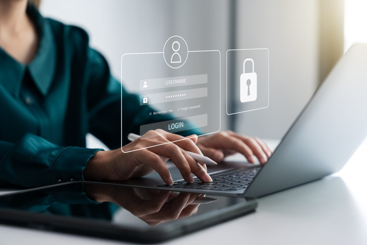 La sicurezza finisce dove la credenziale non scade