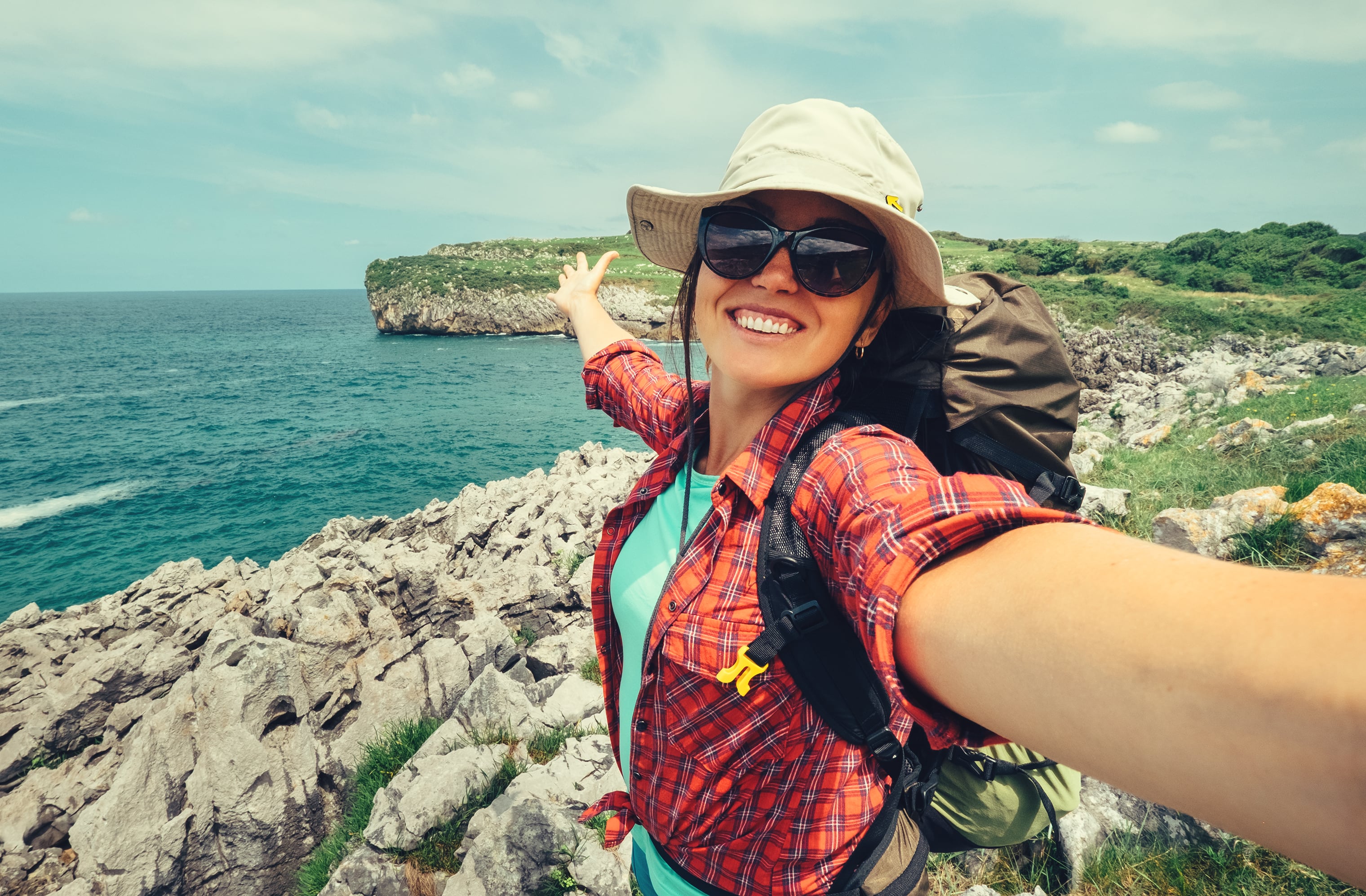 Partire da soli non fa più paura: gli italiani scelgono la libertà del viaggio in solitaria Partire da soli non fa più paura: gli italiani scelgono la libertà del viaggio in solitaria