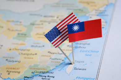 Taiwan, la guerra da 2 mila miliardi che paralizzerebbe il mondo: chip, IA e l’incognita Trump