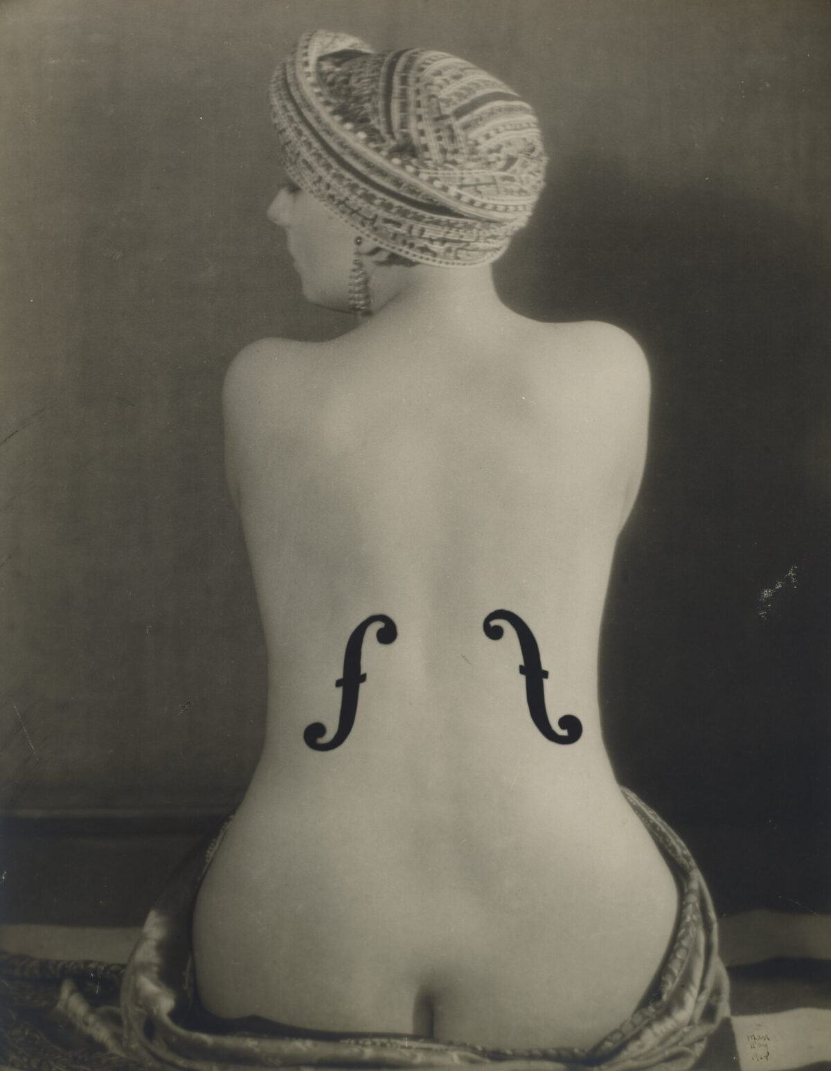 Sogni, eros e surrealismo: la rivoluzione di Man Ray in mostra a Parma Sogni, eros e surrealismo: la rivoluzione di Man Ray in mostra a Parma