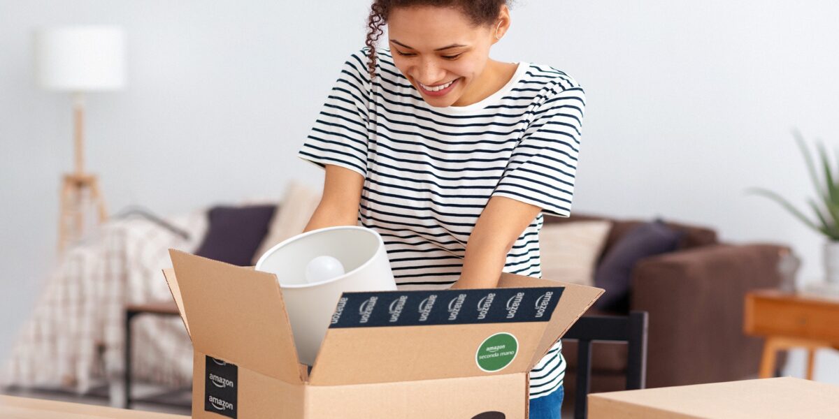 Perché sempre più italiani comprano l’usato su Amazon (e quanto ci risparmiano)