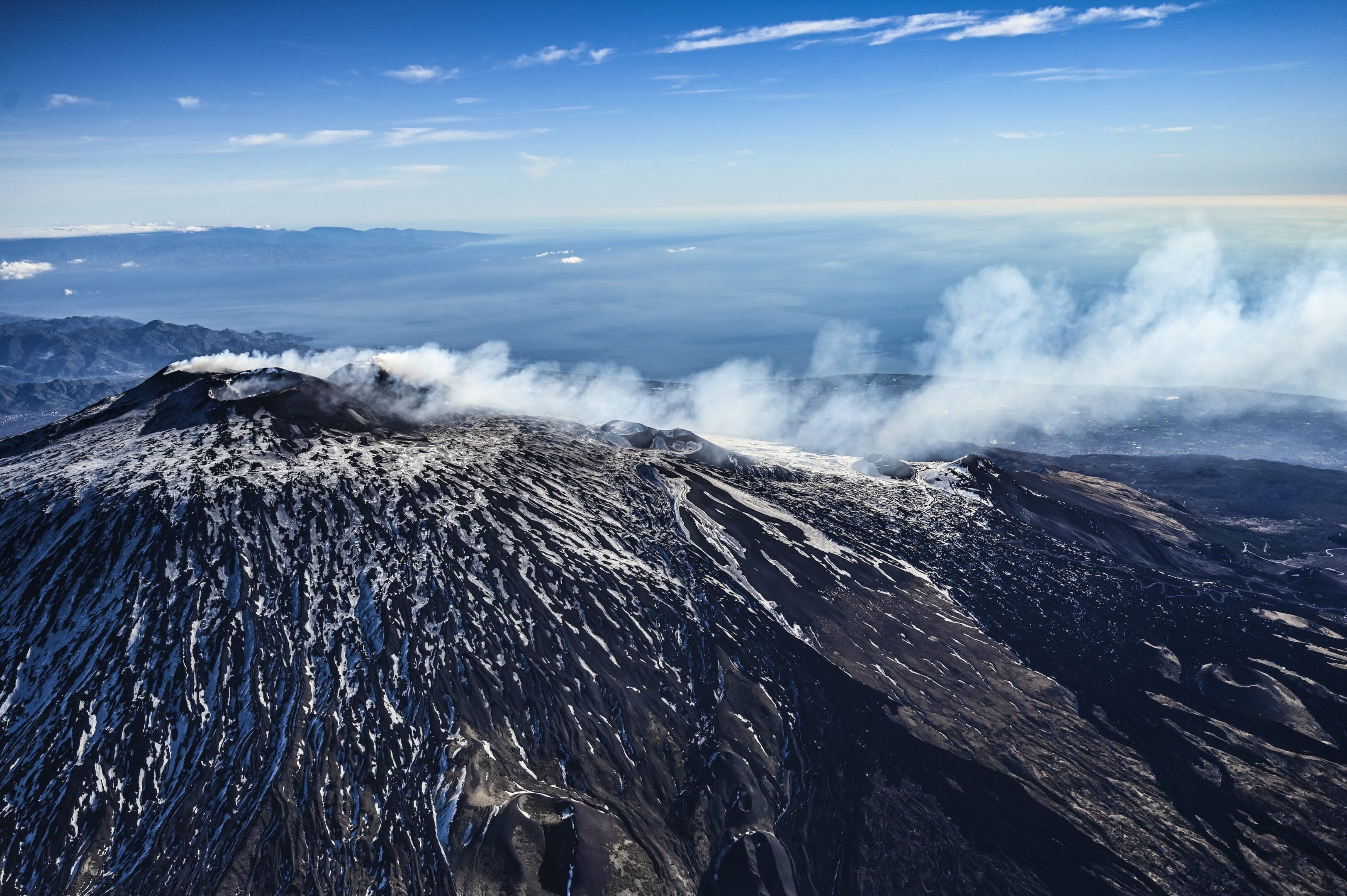 Altro che Avalon: la leggenda medievale che nasconde Re Artù dentro l’Etna