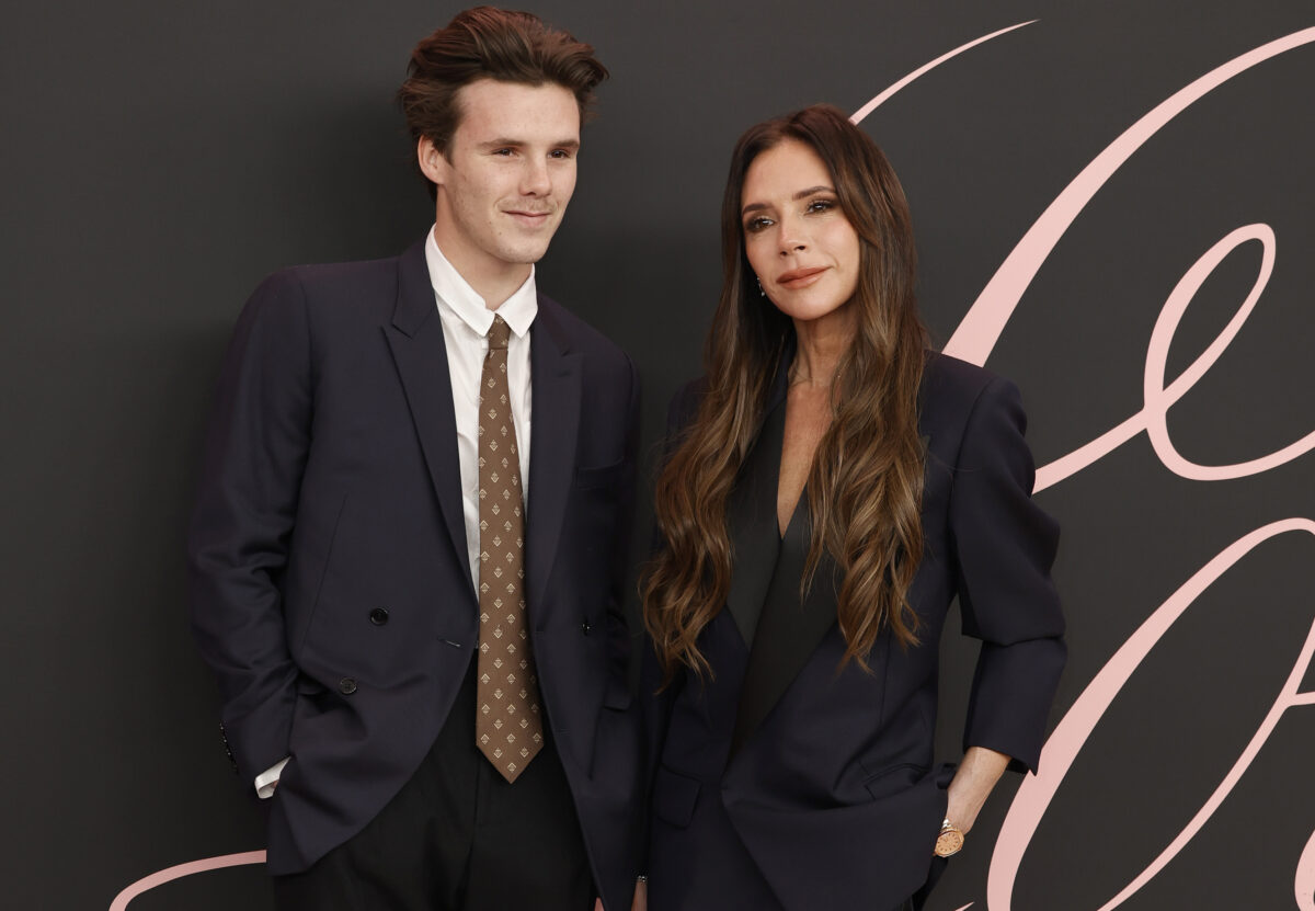 Cruz Beckham segue le orme di mamma Victoria: arriva il debutto con «Wear & Tear»