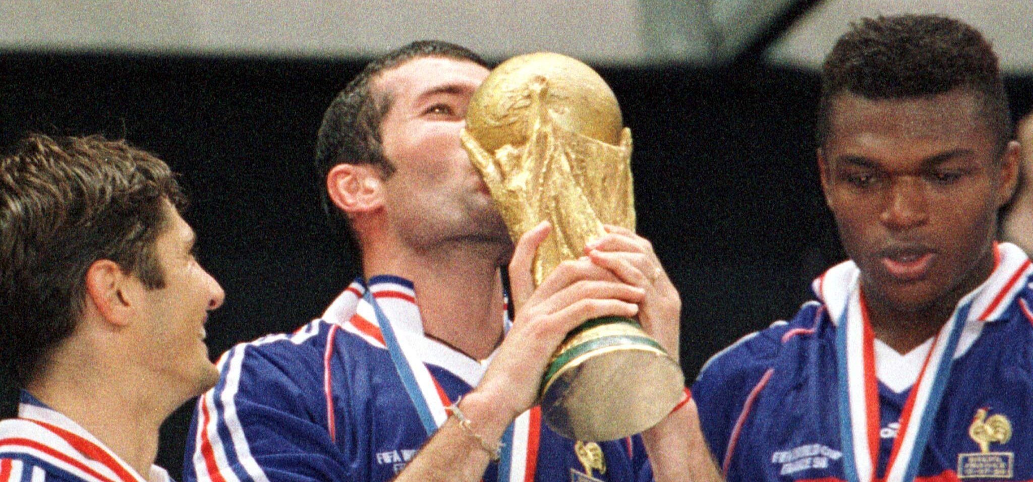 Ombre sul Mondiale della Francia ’98. L’ex ministra: “Sospeso l’antidoping” Ombre sul Mondiale della Francia ’98. L’ex ministra: “Sospeso l’antidoping”