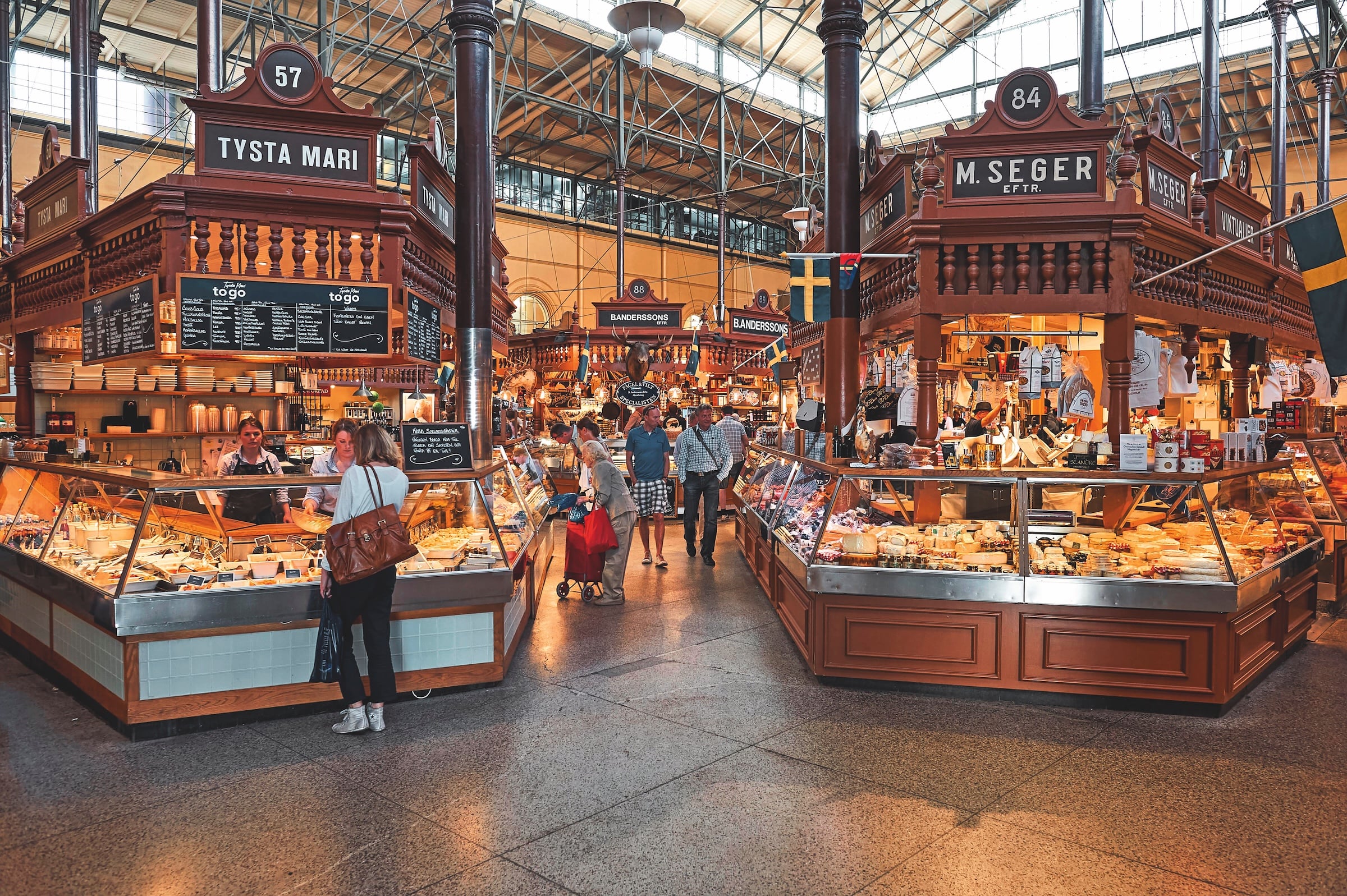 Snackpacking, il nuovo modo di viaggiare che conquista la Gen Z Snackpacking, il nuovo modo di viaggiare che conquista la Gen Z
