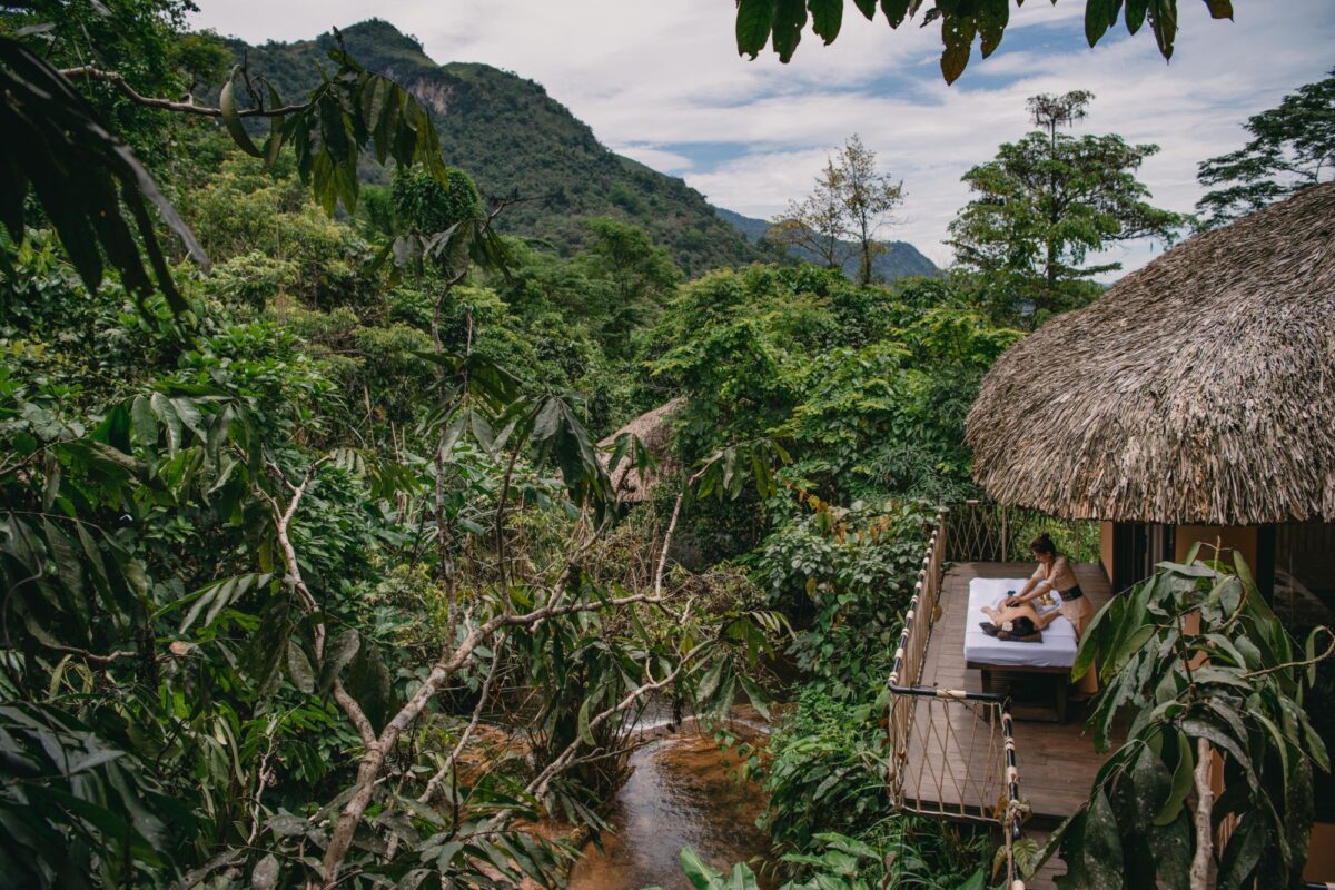 In Vietnam, con stile. Guida a tutto il meglio che c’è da vedere, vivere (e gustare) In Vietnam, con stile. Guida a tutto il meglio che c’è da vedere, vivere (e gustare)