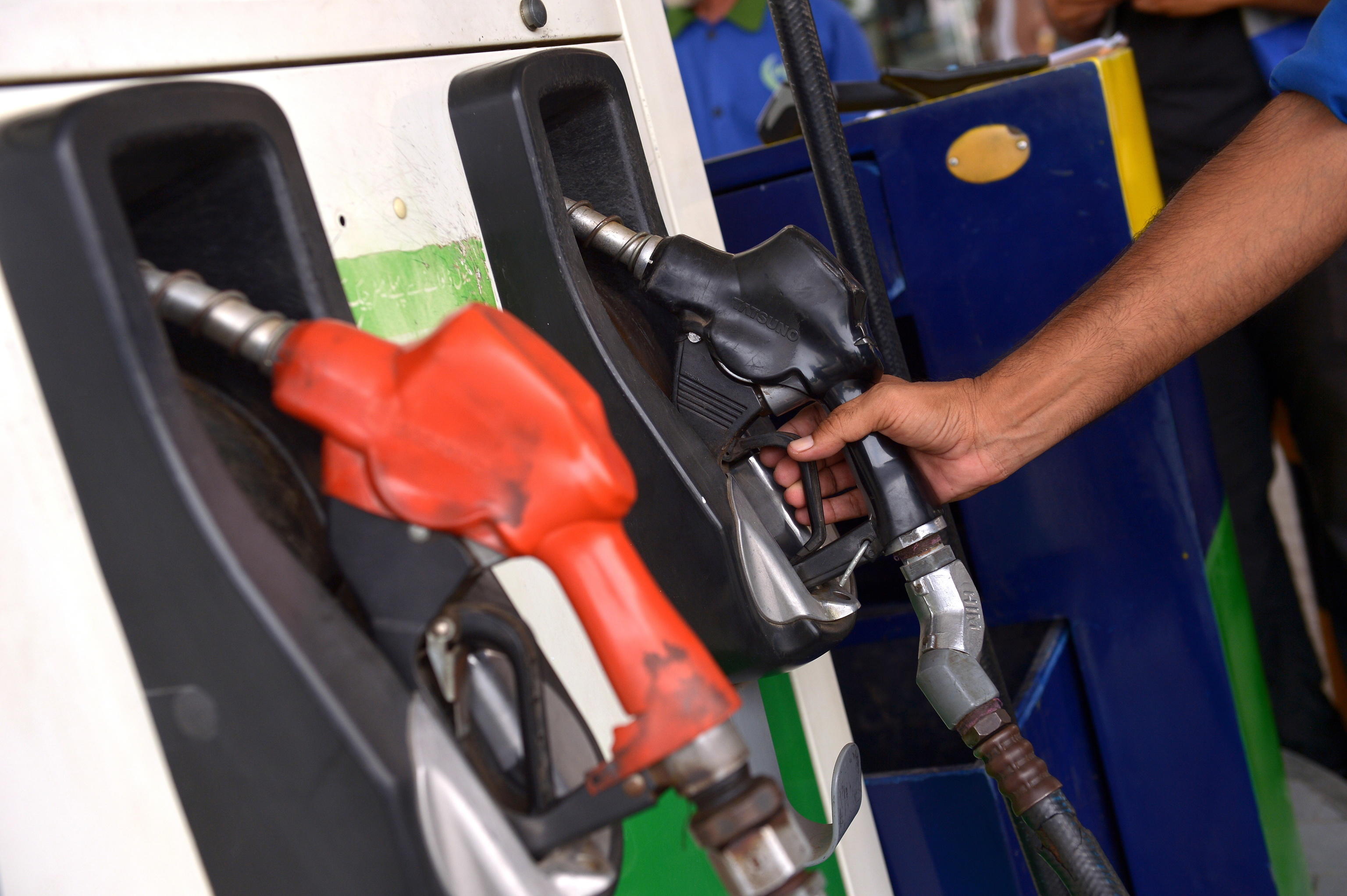 Bonus benzina 2026, chi potrebbe riceverlo e quanto varrebbe: le ipotesi del governo