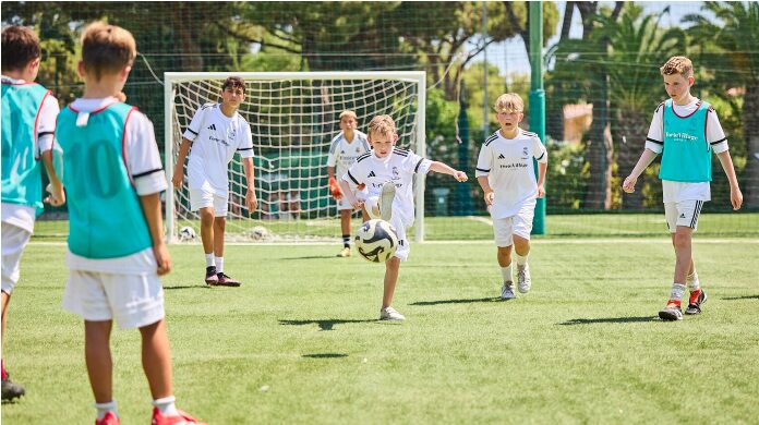 Il resort in Sardegna dove fare sport con i campioni veri