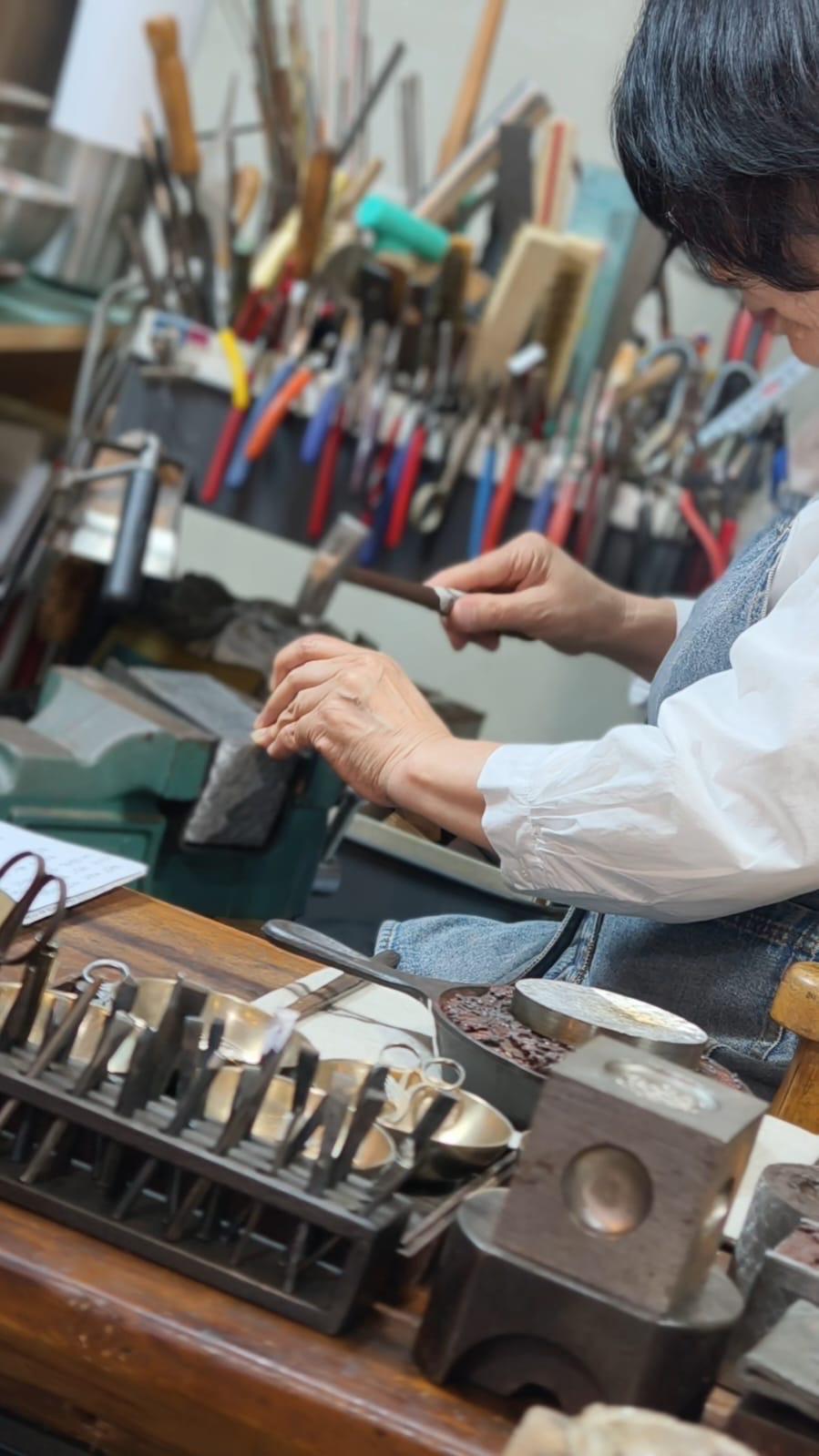 Corea del Sud, il futuro è fatto a mano negli atelier dove la tradizione diventa design globale