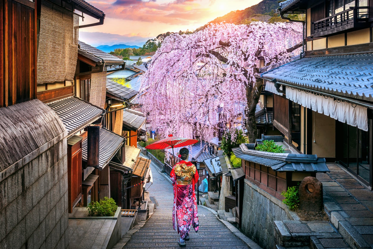 il giappone oltre tokyo tre itinerari nei luoghi che hanno riscritto la moda da Panorama.it il giappone oltre tokyo tre itinerari nei luoghi che hanno riscritto la moda