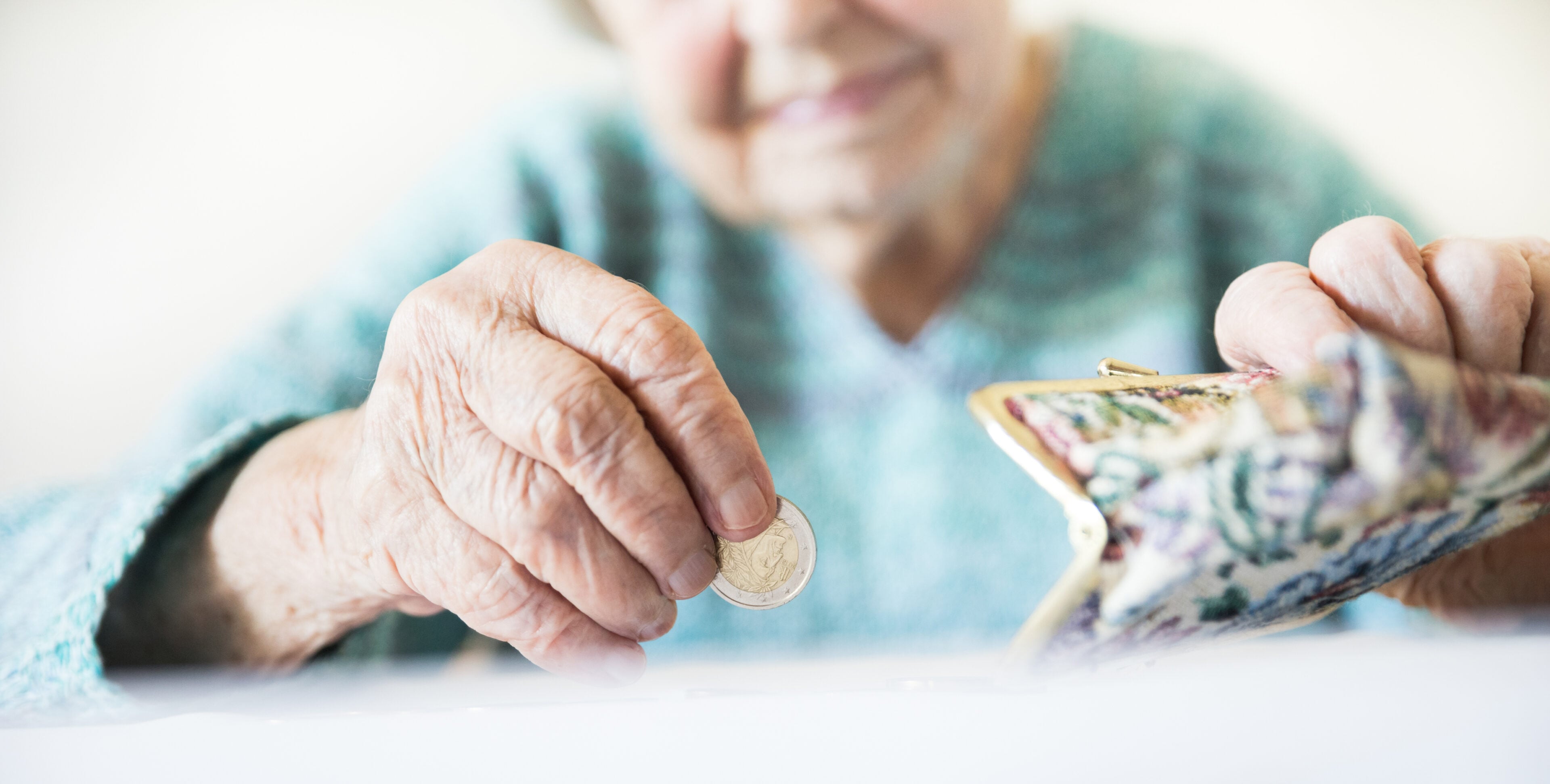 Pensione di agosto più bassa, non è sempre colpa del 730: chi rischia la trattenuta Inps e cosa fare entro il 15 settembre Pensione di agosto più bassa, non è sempre colpa del 730: chi rischia la trattenuta Inps e cosa fare entro il 15 settembre