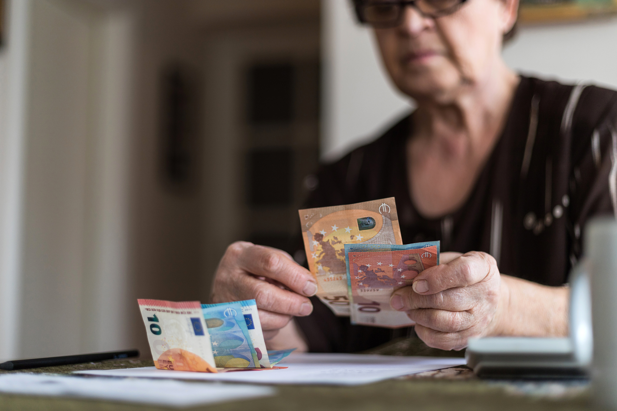 Pensione INPS, ad agosto scatta la trattenuta del 5%: chi rischia il taglio e cosa fare entro il 15 settembre Pensione INPS, ad agosto scatta la trattenuta del 5%: chi rischia il taglio e cosa fare entro il 15 settembre
