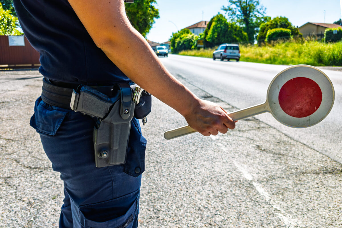 Nuovo Codice della strada, cambiano le multe: sanzioni proporzionate alla velocità e stop agli aumenti automatici