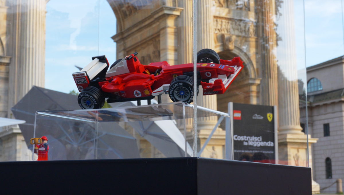 LEGO porta 85.000 mattoncini tra Milano e Monza per il Gran Premio di Formula 1