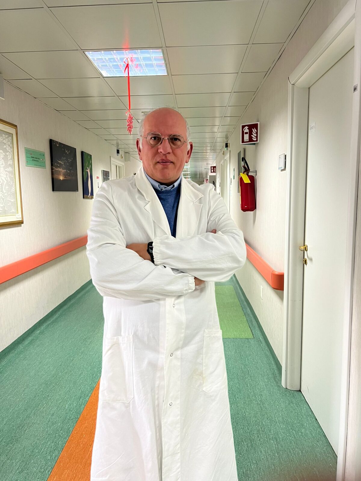 Melanoma, come funziona il vaccino personalizzato a mRNA (e cosa accade al nostro organismo) Melanoma, come funziona il vaccino personalizzato a mRNA (e cosa accade al nostro organismo)
