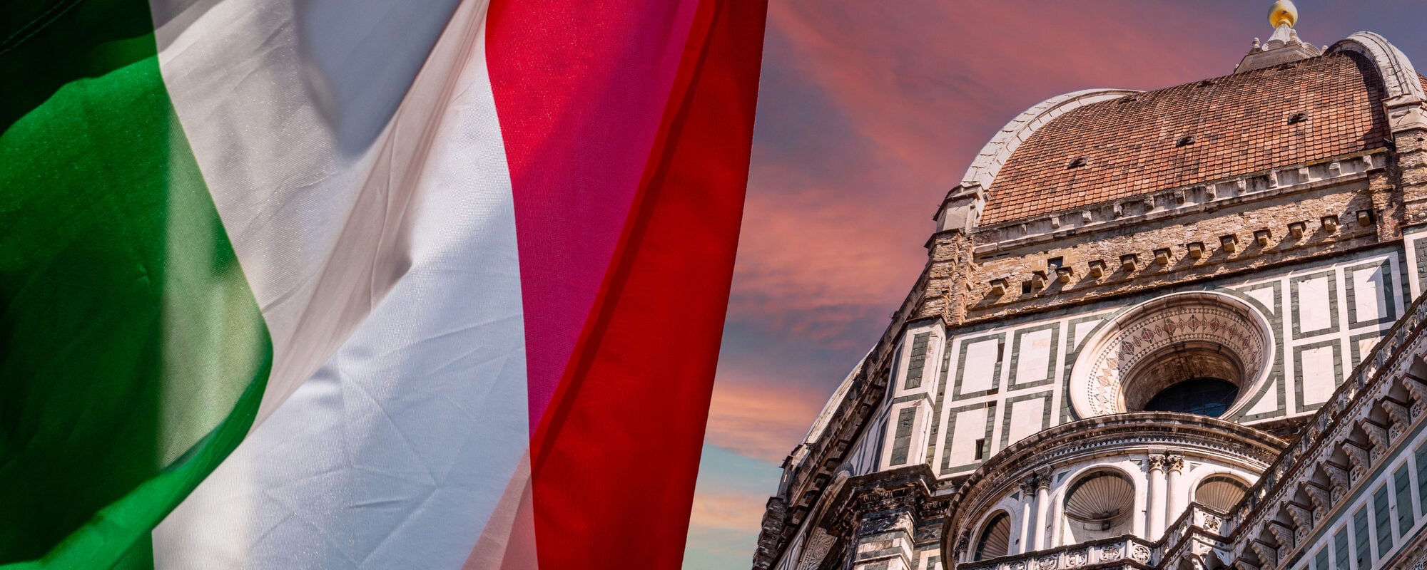 Firenze: il Tricolore calpestato e il limite che l’Italia non può più ignorare Firenze: il Tricolore calpestato e il limite che l’Italia non può più ignorare