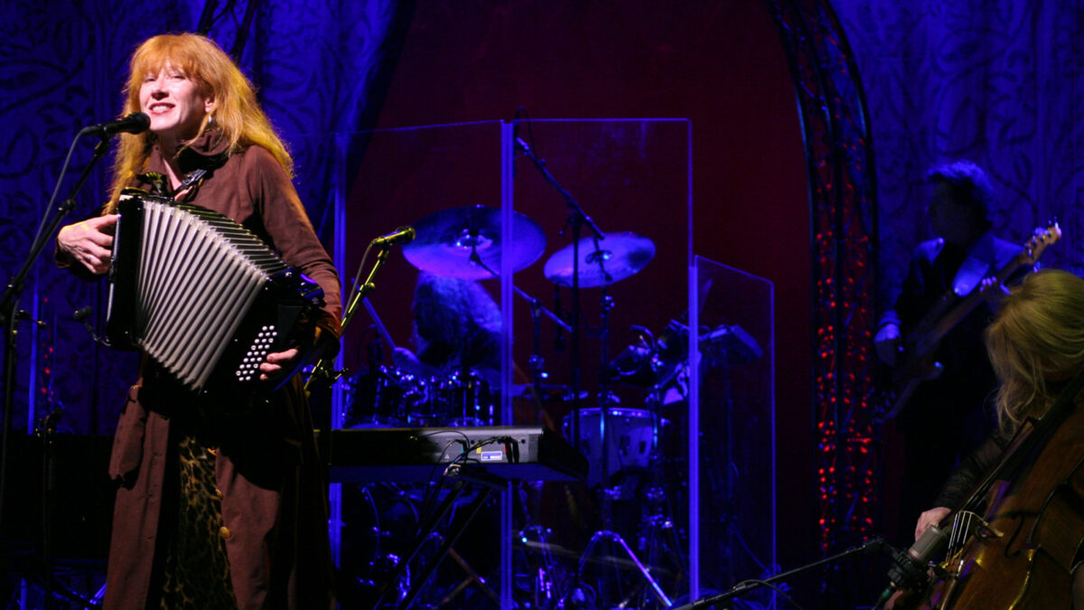 I trent’anni di “The Mask and Mirror”: intervista a Loreena McKennitt