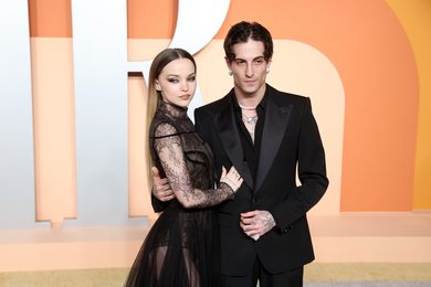 Damiano David e Dove Cameron, il matrimonio da favola in Toscana: i gioielli, la villa da 15mila euro a notte e il mistero Måneskin