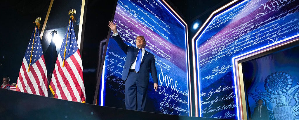 Midterm USA: Trump lancia la promessa shock di un bonus da 5.000 dollari a tutti i cittadini