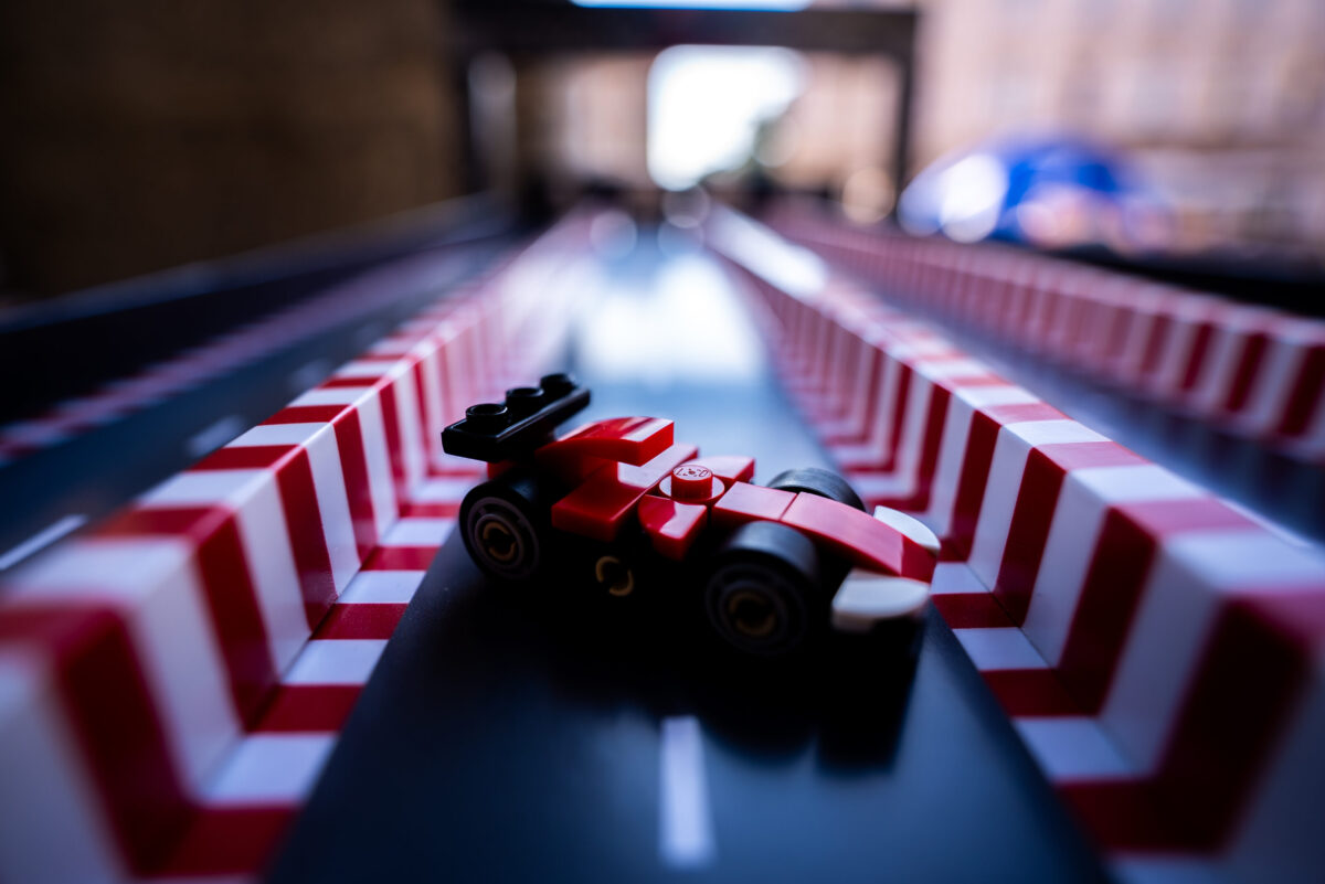 LEGO porta 85.000 mattoncini tra Milano e Monza per il Gran Premio di Formula 1