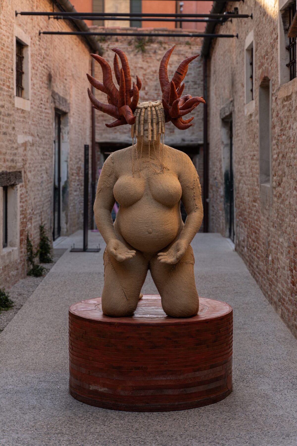 Jewel e Hans Ulrich Obrist insieme a Venezia: dal pop alla Biennale