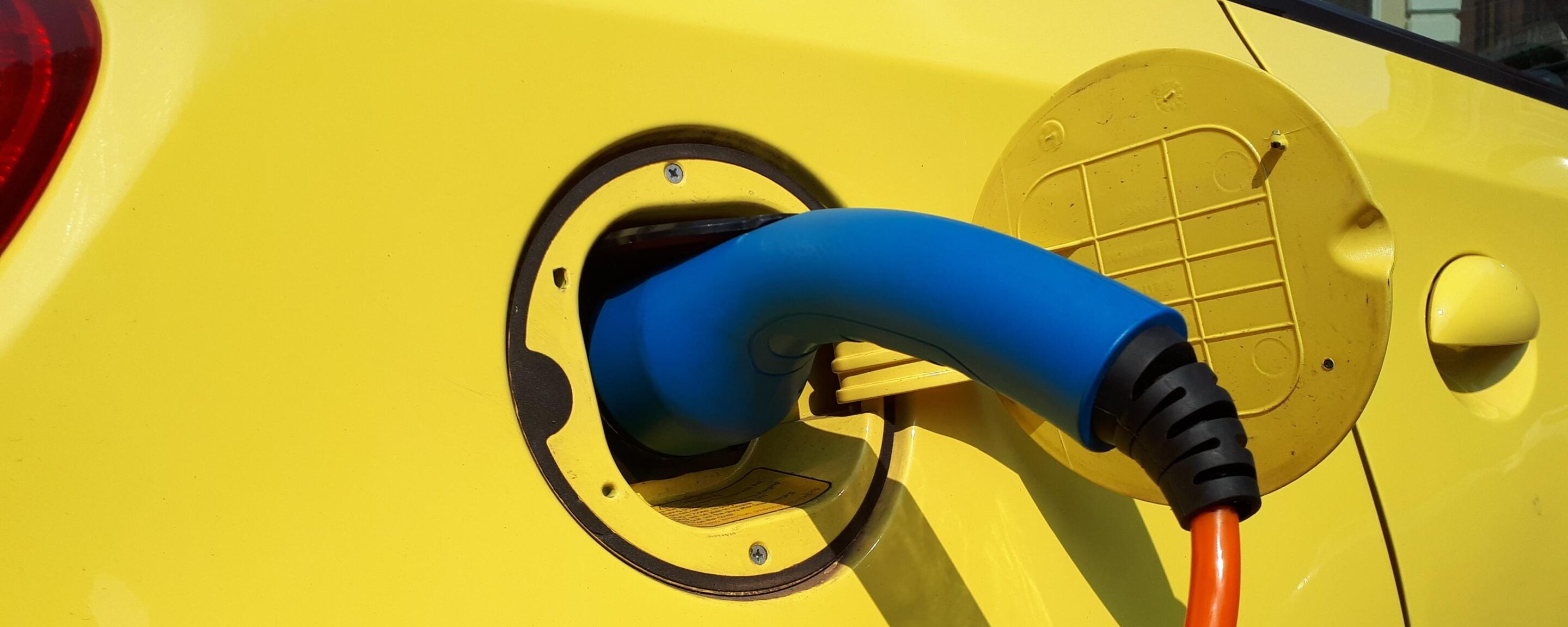 Bonus colonnine elettriche 2026, domande dal 22 settembre: fino a 1.500 euro per i privati Bonus colonnine elettriche 2026, domande dal 22 settembre: fino a 1.500 euro per i privati