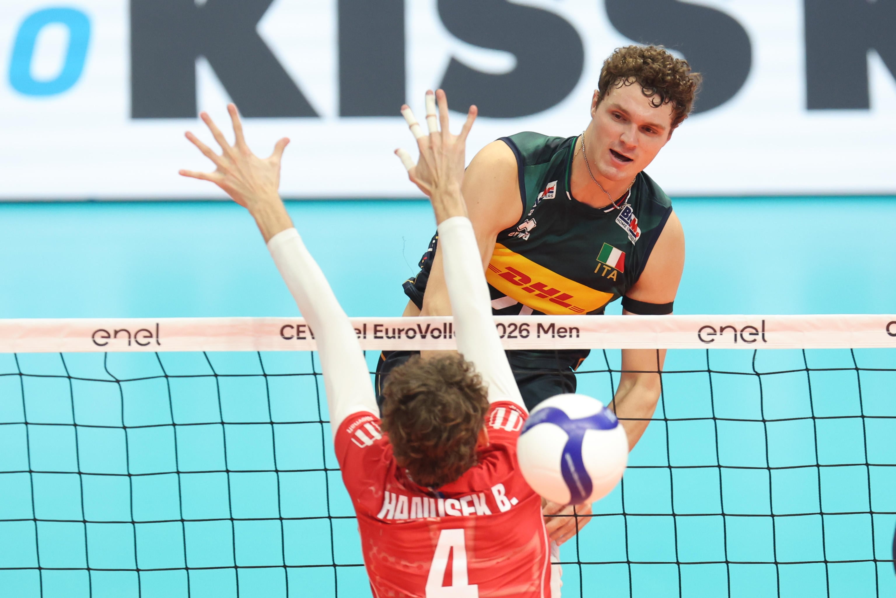 L’Italia del volley batte anche la Slovenia e vola agli ottavi: ora c’è la Danimarca L’Italia del volley batte anche la Slovenia e vola agli ottavi: ora c’è la Danimarca