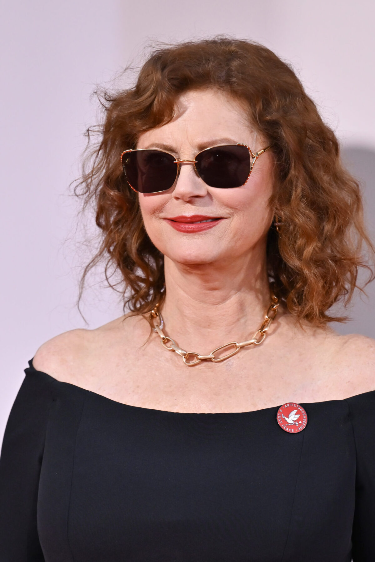 Festival di Venezia, gli occhiali da sole sono l’accessorio immancabile delle star