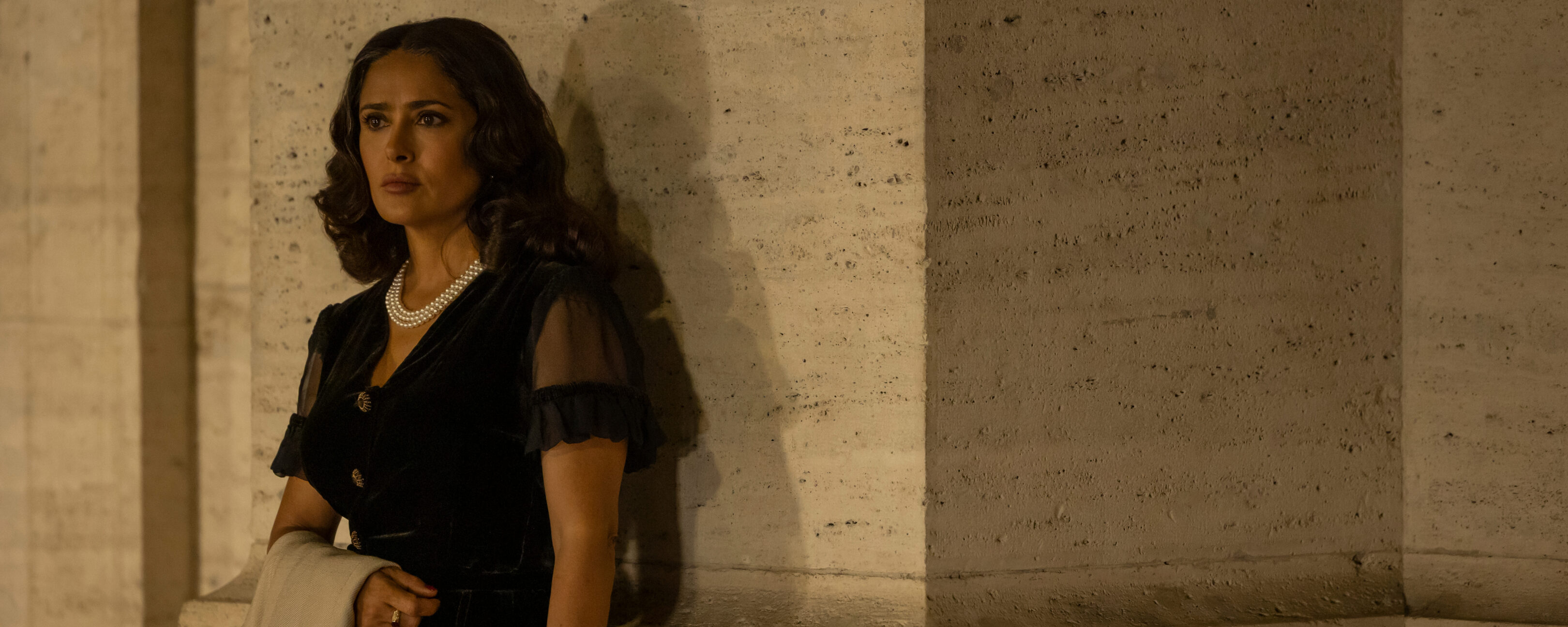 Salma Hayek Pinault: «La vendetta non guarisce. Con Angelina Jolie ho riaperto ferite che avevo dimenticato» Salma Hayek Pinault: «La vendetta non guarisce. Con Angelina Jolie ho riaperto ferite che avevo dimenticato»